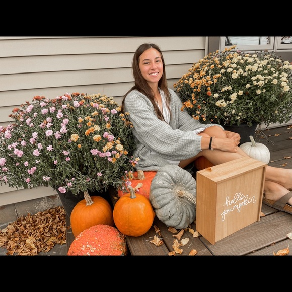 Meet your Posher, Grace - Picture 1 of 1